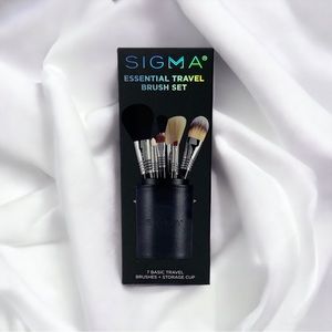 NEW Sigma Essential Travel Brush Set